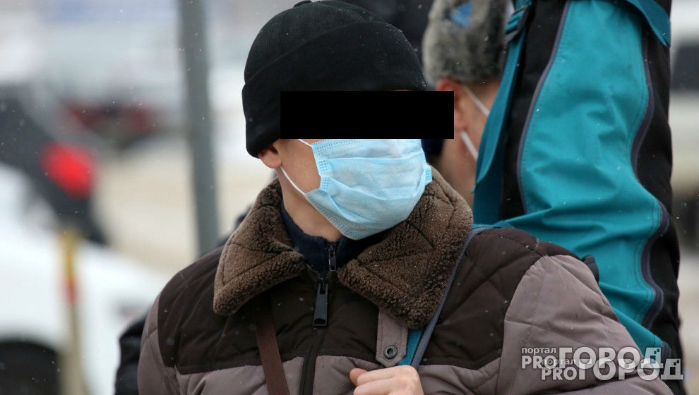 В Алатыре двое грабителей в медицинских масках совершили налет на заправку