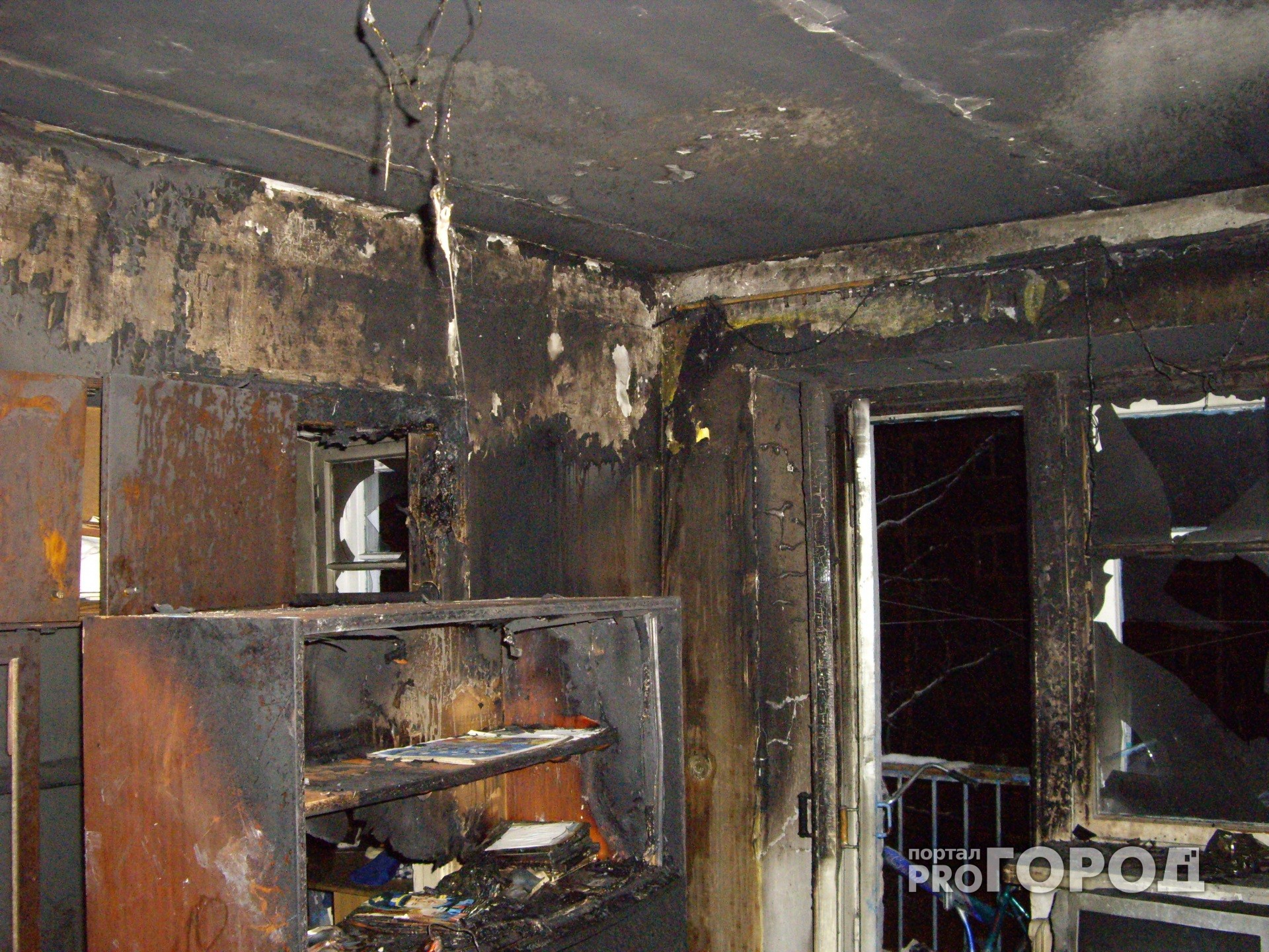 В Шемуршинском районе убили двух человек и сожгли вместе с домом