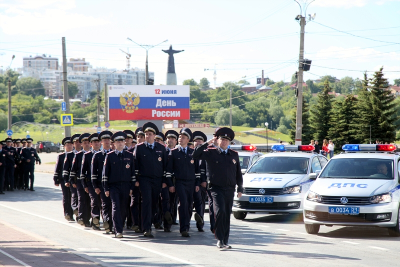 Чебоксарские полицейские будут ездить на новых иномарках и «Грантах»