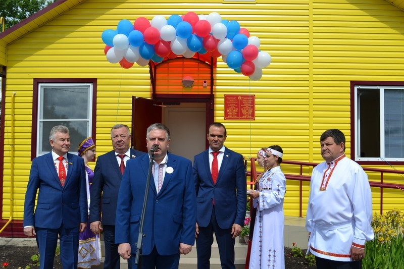 В Порецком районе в День Республики открыли фельдшерско-акушерский пункт