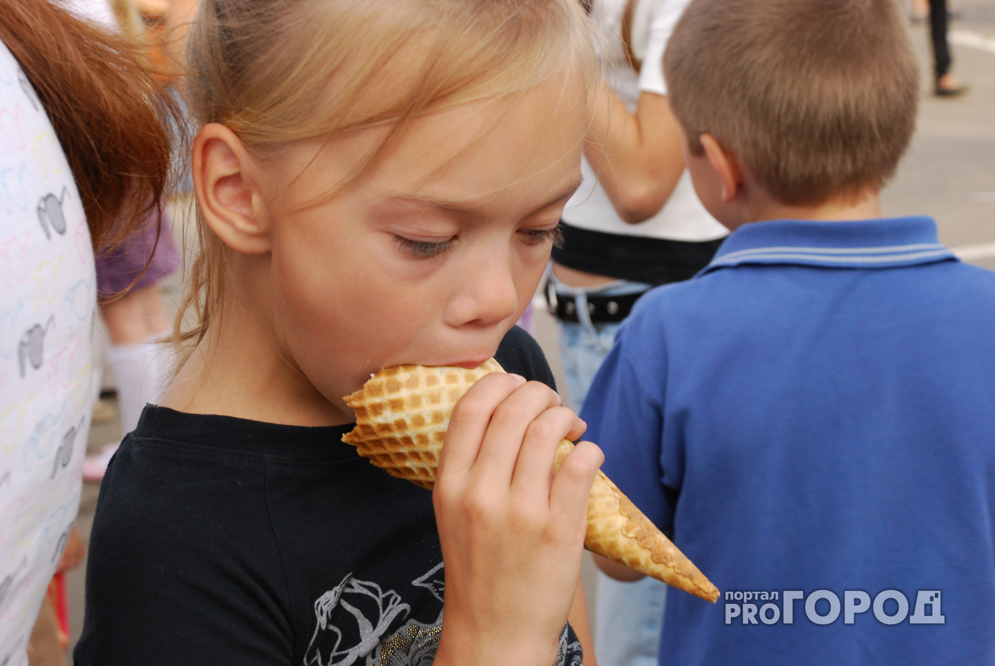 Афиша в Чебоксарах на выходные: фестиваль мороженого, детский праздник, ночной флешмоб