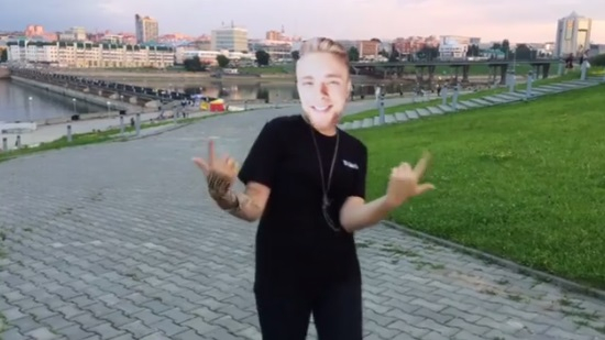 Чебоксарка сняла пародию на клип Егора Крида с его лицом