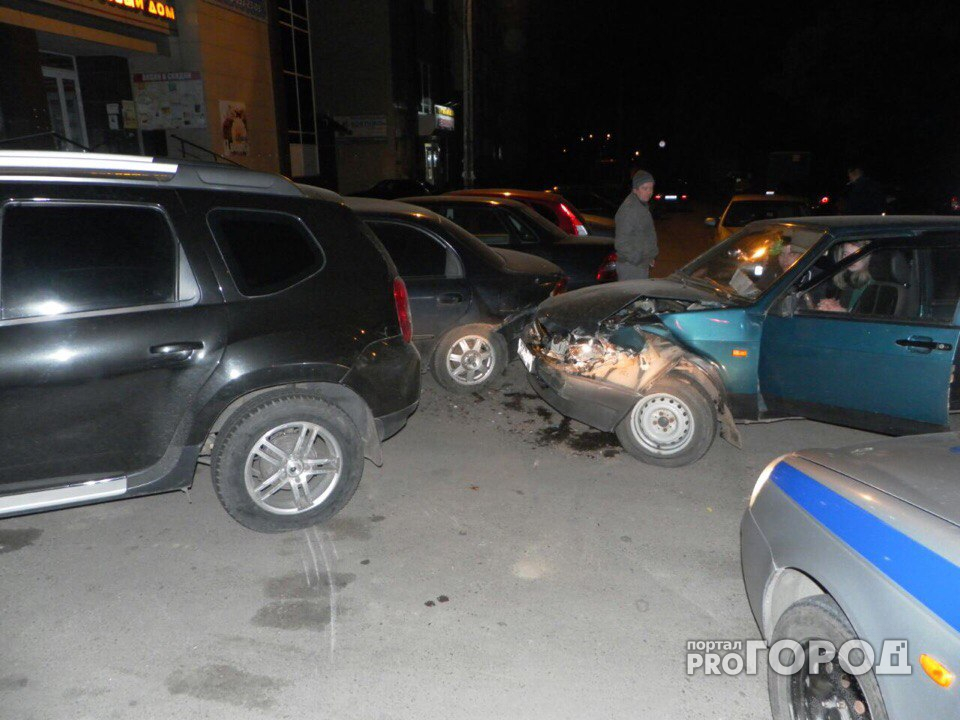 В Новоюжном районе в погоне за дерзкой «девяткой» пострадали три автомобиля