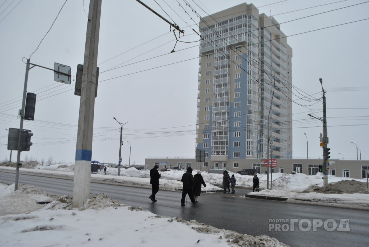 Светофор на опасном переходе в Новочебоксарске поставили только по решению суда