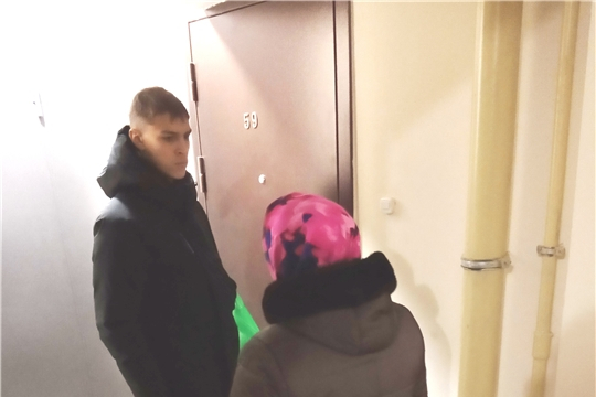 Проверяющие ходили по квартирам из-за жалобы и нашли студента-квартиросъемщика
