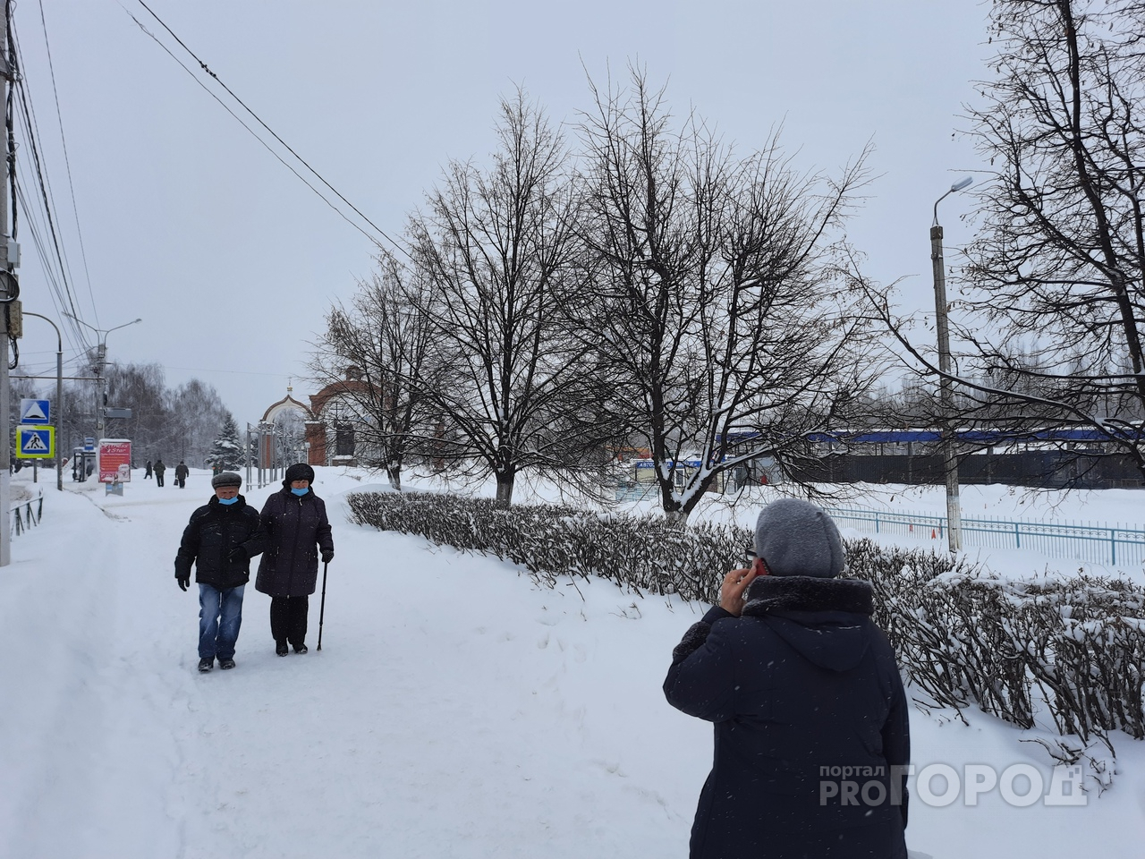 В Чувашии запустили горячую линию по вопросам приема жителей Донбасса