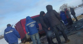 В Вурнарском районе столкнулись микроавтобус и грузовик 
