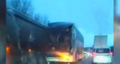 В Моргаушском районе столкнулись рейсовый автобус и грузовик