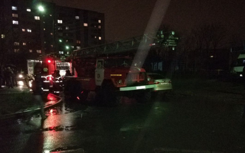 В Новочебоксарске во время пожара в квартире пострадала 19-летняя девушка