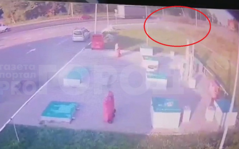 В Чувашии на видео попал момент аварии, в которой погиб водитель "Пежо"
