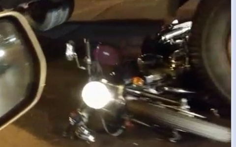 В Чебоксарах КамАЗ сбил мотоциклиста