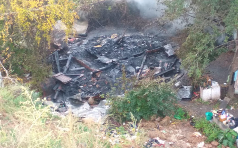 В Чебоксарах в дачном доме сгорели четыре человека