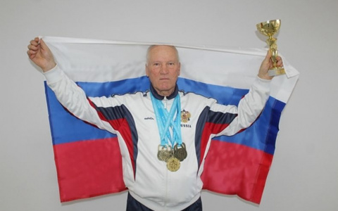 Наш земляк в группе старше 70 лет завоевал пять золотых медалей в Сербии