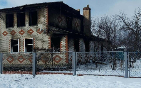 В чувашской деревне сгорел дом семейной пары: "В чем спали, в том и выбежали"