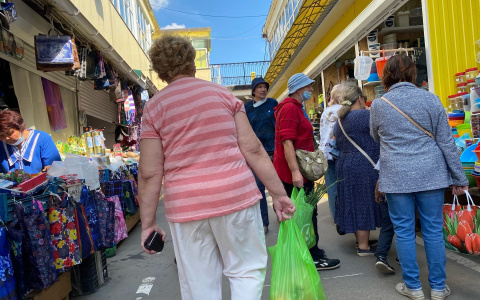 Нужно ли пенсионерам писать заявление на получение "путинских" 10 тысяч рублей: разъяснения Минтруда