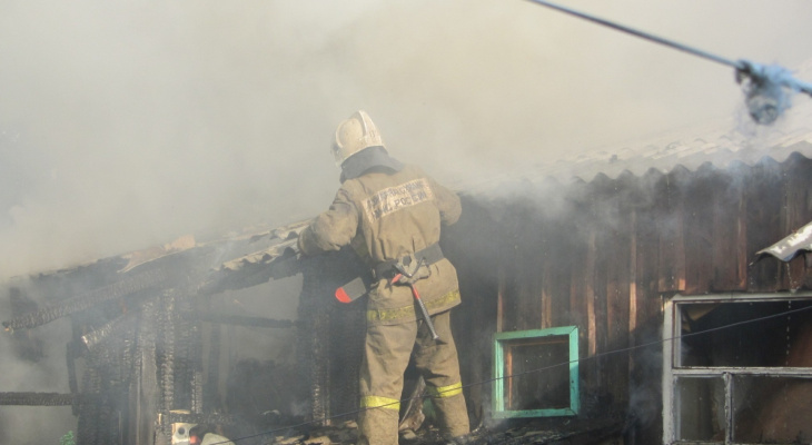 В Чувашии сгорела баня и жилой дом