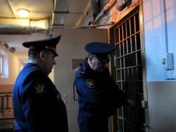 Новочебоксарец отправится в тюрьму на 4 года за хищение сигарет и 700 рублей