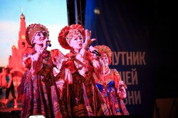 В честь 55-летия Новочебоксарска на сцене показали более 30 творческих номеров