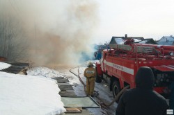 В Чебоксарах мужчина спалил дом брата и погиб сам