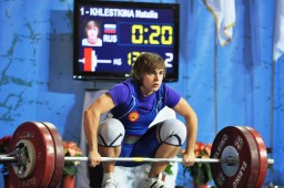 Еще одна тяжелоатлетка из Чувашии победила на всероссийских соревнованиях