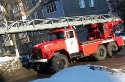 В Новочебоксарске спасатели обнаружили в квартире разложившийся труп