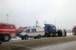 Крупное ДТП в Чувашии: на трассе М7 столкнулись четыре грузовика