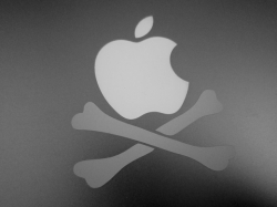 Компания Apple взяла на работу несовершеннолетнего хакера
