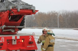 В чебоксарском театре пожарные инсценировали возгорание декораций