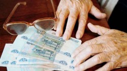 В Чебоксарах неизвестные женщины похитили у пенсионерки почти полмиллиона рублей