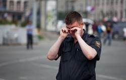 В Чебоксарах мужчина обратился к полицейскому нецензурным словом и получил штраф