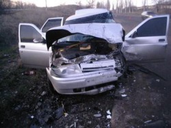 В Чувашии в ДТП с участием пьяного тракториста погиб водитель легковушки