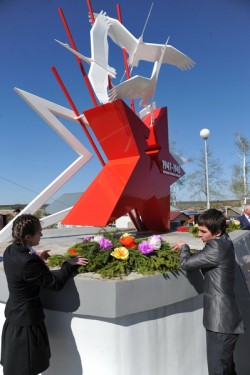 В Комсомольском районе Чувашии открылся мемориал воинам-освободителям