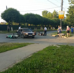 В Чебоксарах столкнулись мотоцикл и 