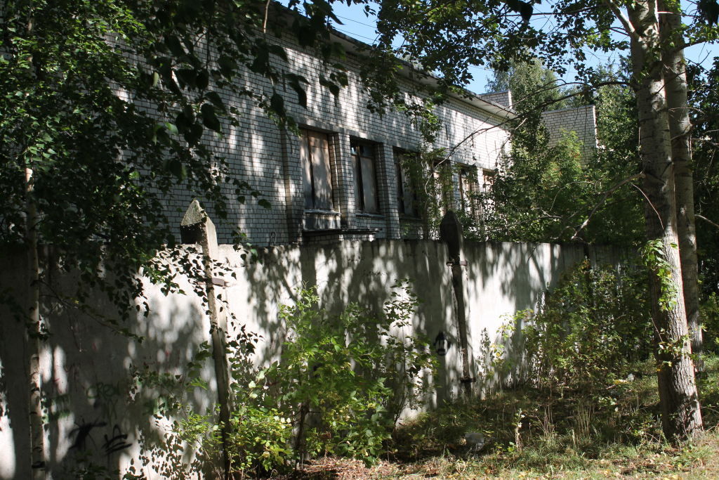 Заброшки новочебоксарск. Заброшка новочебоксарск садик. Заброшки новочебоксарск. Заброшки новочебоксарск техникум. Здания заброшенные в новочебоксарске.