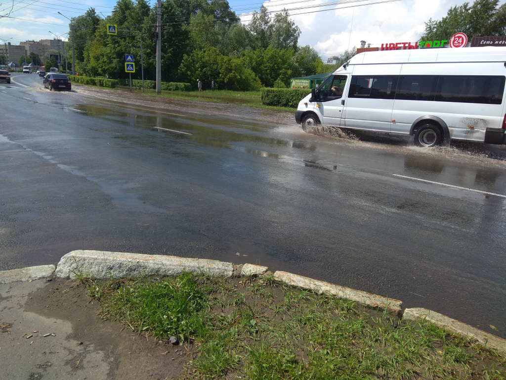 Новочебоксарск становится маленькой Венецией в каждый ливень | 03.06.2019 |  Чебоксары - БезФормата