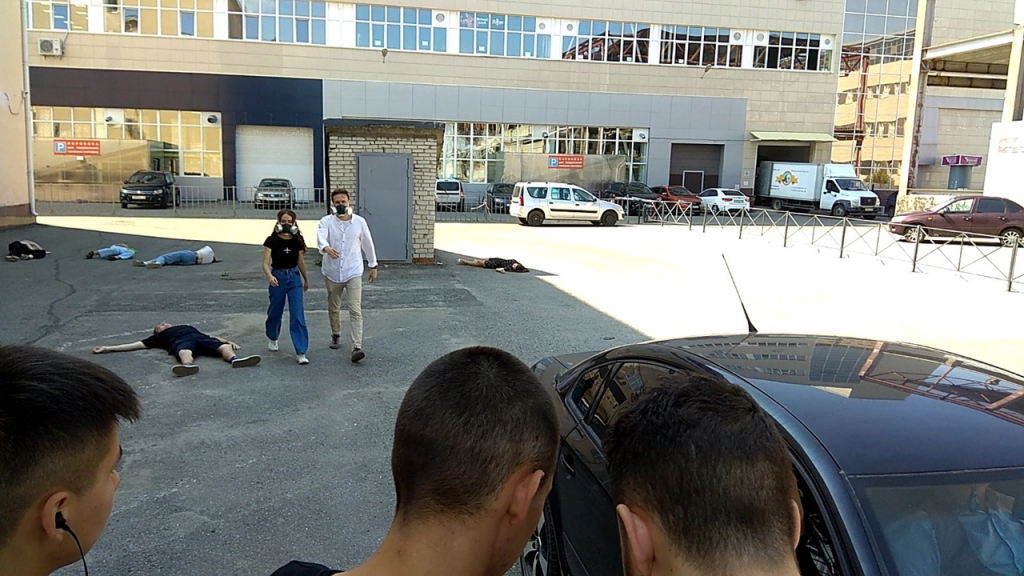 Видео нападения террористов на сити. Нападение террористов на музей гараж.