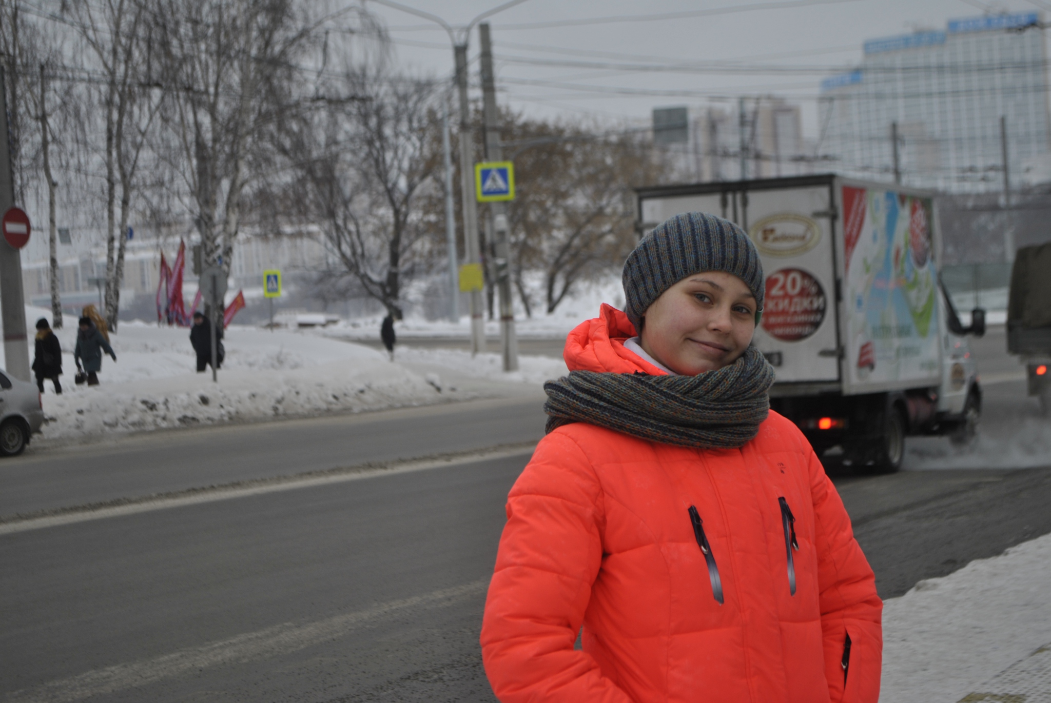 Рубрика город. Лица в городе. Лица города Чебоксары. Девушки Чебоксары на улице. Лица в городе фото.