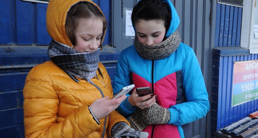 Фото к статье: Большинство опрошенных жителей Чувашии полностью готовы отказаться от "Инстаграма"