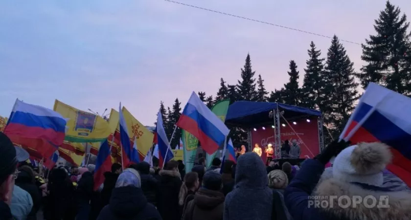 Фото к статье: В Чебоксарах на Красной площади проведут концерт в честь признания ДНР и ЛНР
