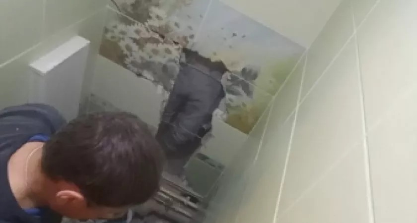 Фото к статье: Чебоксарец пролетел девять этажей в вентиляционной шахте и застрял