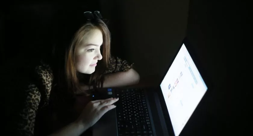 Фото к статье: Чебоксарку оштрафовали за антипатриотичную публикацию в Интернете