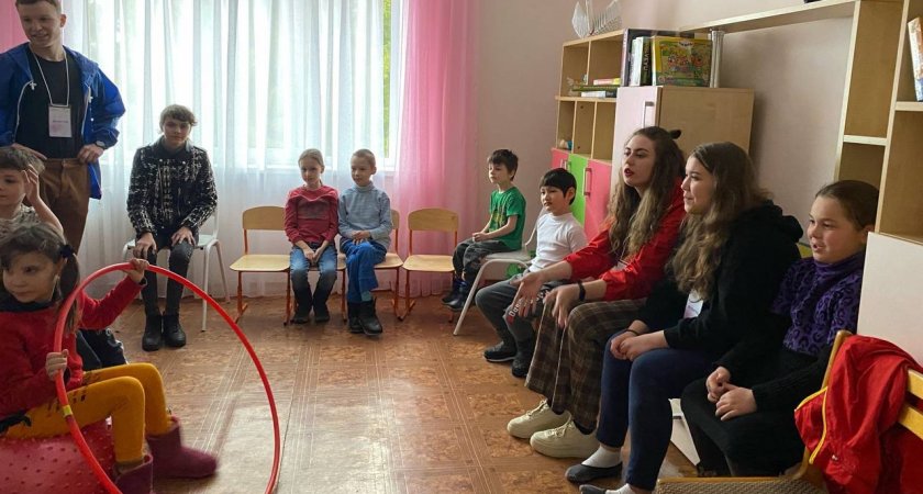 Дети беженцев устроены в чувашские школы, садики и колледжи