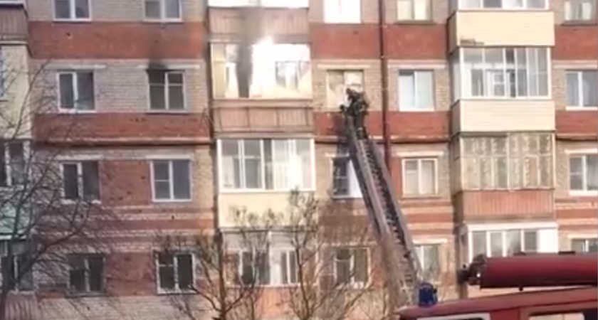 В МЧС рассказали детали пожара в Новочебоксарске: "Предварительно, оба мужчины были пьяны"