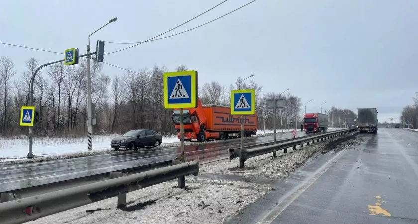 Фото к статье: В Чебоксарском районе большегруз сбил 15-летнюю девочку
