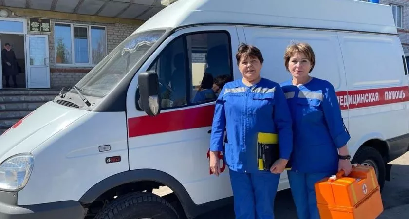Фото к статье: В Чувашии за три дня трое малышей родились вне роддома: два в машине и один на дому