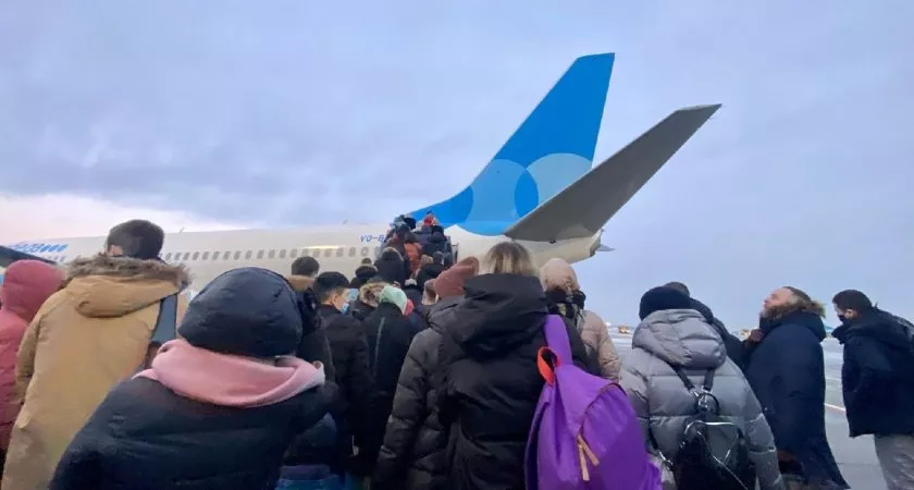 Фото к статье: Росавиация в очередной раз продлила запрет на полеты в 11 аэропортов