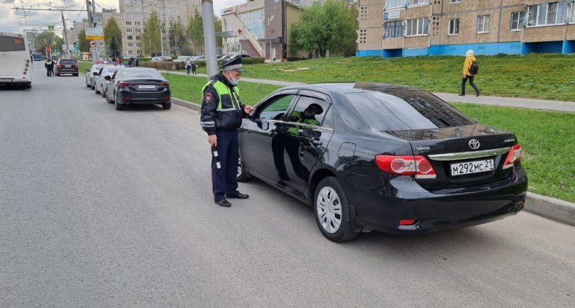 Чебоксарские полицейские устроили облаву на водителей: поймали 30 нарушителей