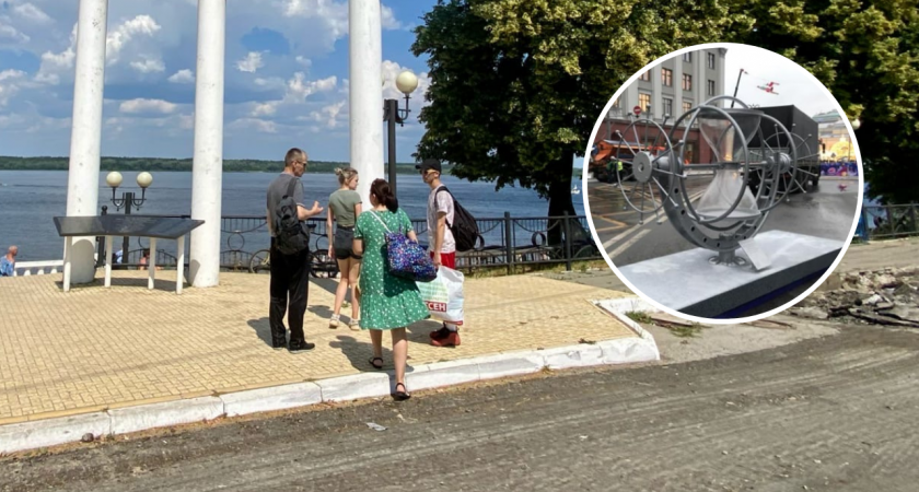 Чебоксары получили московские подарки для парков: часы, арку и кресло-колесо