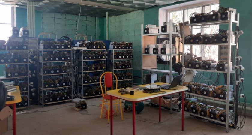 В детском лагере насчитали 100 единиц оборудования по добыче криптовалюты