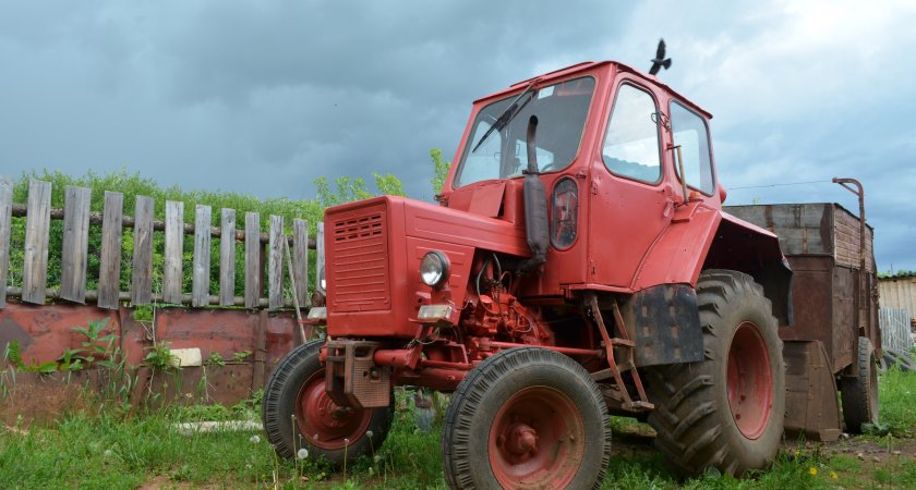 Старые тракторы под видом новых продали чиновникам Чувашии